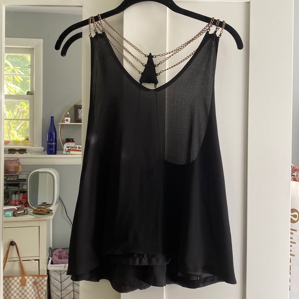 LF chain back tank